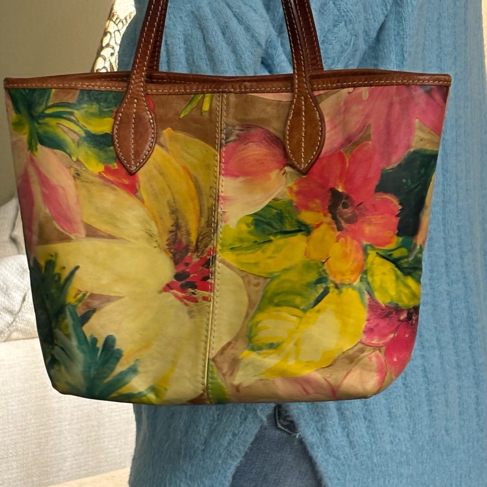 MAURIZIO TAIUTI Genuine Leather
 Floral Watercolor Tote Bag
Made in Italy - Picture 2 of 10